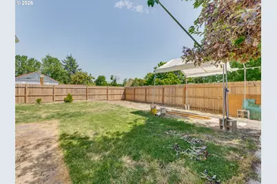 1622 SE Davis St, McMinnville, OR 97128 - Photo 35