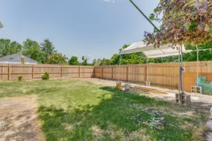 1622 SE Davis St, McMinnville, OR 97128 - Photo 35