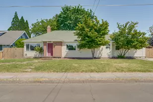 1622 SE Davis St, McMinnville, OR 97128 - Photo 1