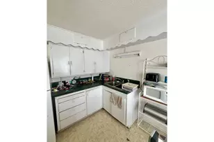 1443 NW Fairmount St, Roseburg, OR 97470 - Photo 9