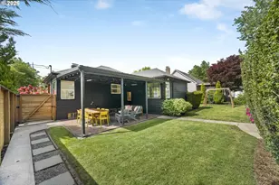 8257 N Emerald Ave, Portland, OR 97217 - Photo 41