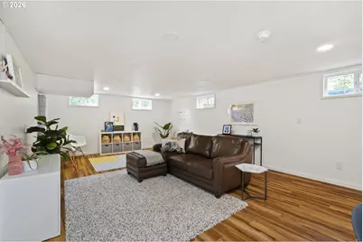 8257 N Emerald Ave, Portland, OR 97217 - Photo 29