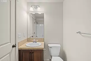 8778 NE Delamere Way, Hillsboro, OR 97006 - Photo 25