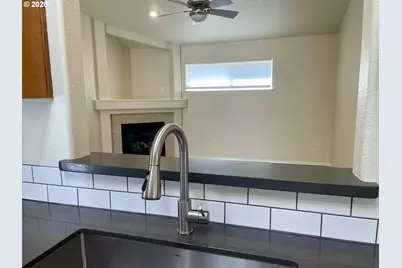 16760 SW Somes Ln, Beaverton, OR 97078 - Photo 3