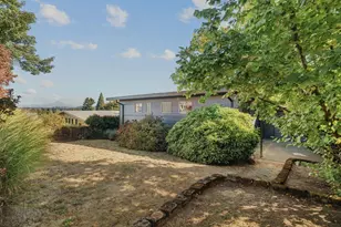 7231 SE Clay St, Portland, OR 97215 - Photo 37