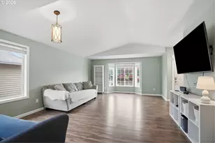 1115 7th St Ext, Lafayette, OR 97127 - Photo 5