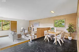 1350 S Carey Ln, Portland, OR 97219 - Photo 9