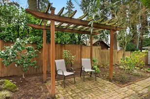 221 6th St, Lake Oswego, OR 97034 - Photo 25