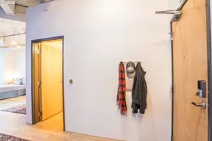 1420 NW Lovejoy St, Portland, OR 97209 - Photo 11