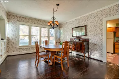 407 NE 13th St, McMinnville, OR 97128 - Photo 11