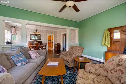 407 NE 13th St, McMinnville, OR 97128 - Photo 9