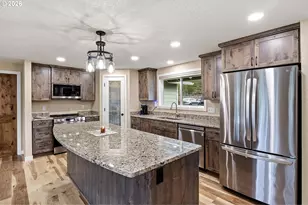 692 Echo Dr, Roseburg, OR 97470 - Photo 7