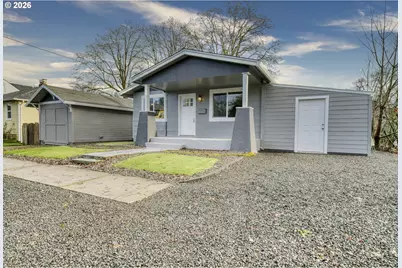 224 N 3rd St, Saint Helens, OR 97051 - Photo 1