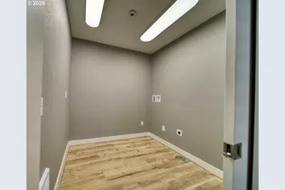 224 N 3rd St, Saint Helens, OR 97051 - Photo 33