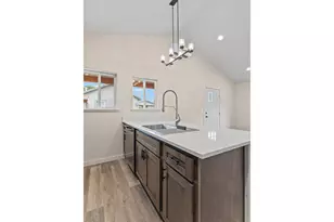 130 E Date, Powers, OR 97466 - Photo 15