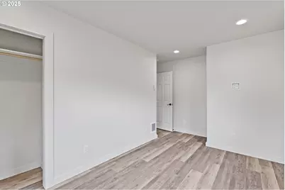 130 E Date, Powers, OR 97466 - Photo 25