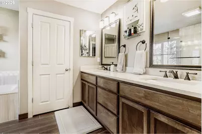 10410 NE 70th Ct, Vancouver, WA 98686 - Photo 25