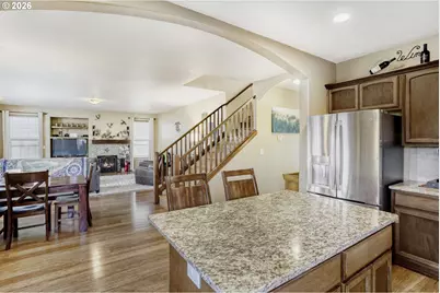 10410 NE 70th Ct, Vancouver, WA 98686 - Photo 9