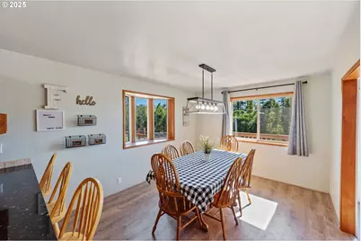 94171 Crystol Creek Ln, Coquille, OR 97423 - Photo 7