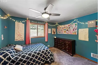 94171 Crystol Creek Ln, Coquille, OR 97423 - Photo 15