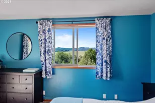 94171 Crystol Creek Ln, Coquille, OR 97423 - Photo 21