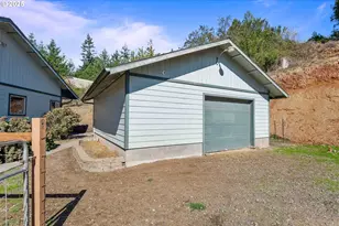 94171 Crystol Creek Ln, Coquille, OR 97423 - Photo 43