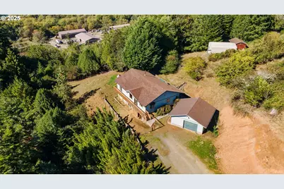 94171 Crystol Creek Ln, Coquille, OR 97423 - Photo 45