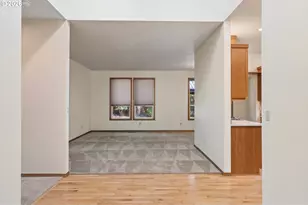 13935 SW Weir Rd, Beaverton, OR 97008 - Photo 5