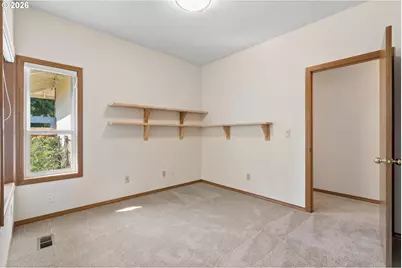 13935 SW Weir Rd, Beaverton, OR 97008 - Photo 39