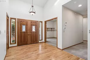 13935 SW Weir Rd, Beaverton, OR 97008 - Photo 5