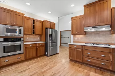 13935 SW Weir Rd, Beaverton, OR 97008 - Photo 13