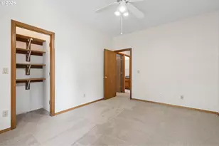 13935 SW Weir Rd, Beaverton, OR 97008 - Photo 37