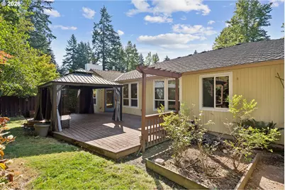 13935 SW Weir Rd, Beaverton, OR 97008 - Photo 25