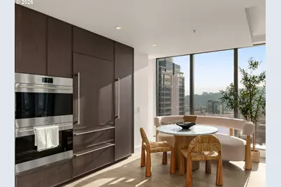 550 SW 10th Ave #2501, Portland, OR 97205 - Photo 11