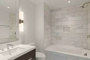 550 SW 10th Ave, Portland, OR 97205 - Photo 17