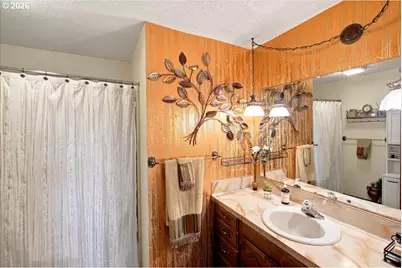 1283 35th Ave NW, Salem, OR 97304 - Photo 29