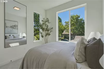 6603 N Seneca St, Portland, OR 97203 - Photo 9