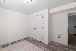 924 NE 3rd Ave, Camas, WA 98607 - Photo 39