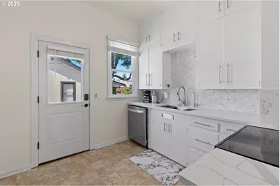 924 NE 3rd Ave, Camas, WA 98607 - Photo 13