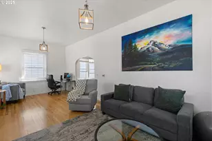 924 NE 3rd Ave, Camas, WA 98607 - Photo 9