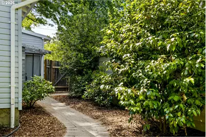4306 SE 54th Ave, Portland, OR 97206 - Photo 37