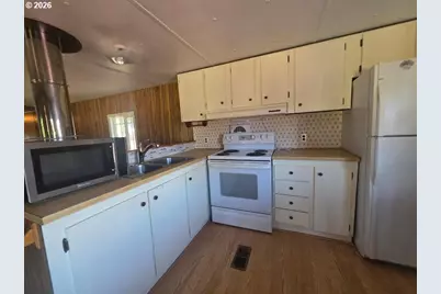 37 S Dv Cool Rd, Tygh Valley, OR 97063 - Photo 5