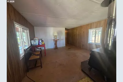 37 S Dv Cool Rd, Tygh Valley, OR 97063 - Photo 9