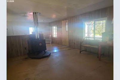 37 S Dv Cool Rd, Tygh Valley, OR 97063 - Photo 11