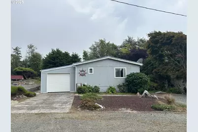 1057 NE 12th Ave, Rockaway Beach, OR 97136 - Photo 1