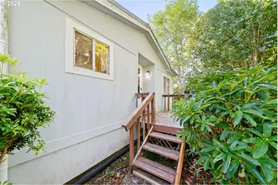 1057 NE 12th Ave, Rockaway Beach, OR 97136 - Photo 3