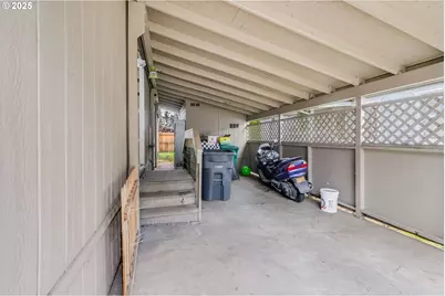 3921 Pacific Cir, Hubbard, OR 97032 - Photo 33