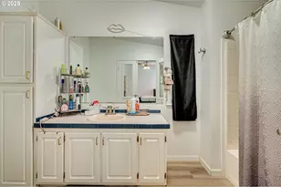 5606 NE 68th St, Vancouver, WA 98661 - Photo 7
