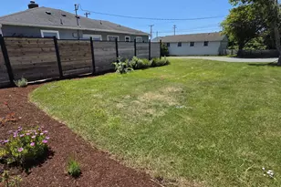 94183 8th St, Gold Beach, OR 97444 - Photo 31