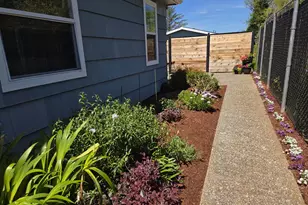 94183 8th St, Gold Beach, OR 97444 - Photo 29